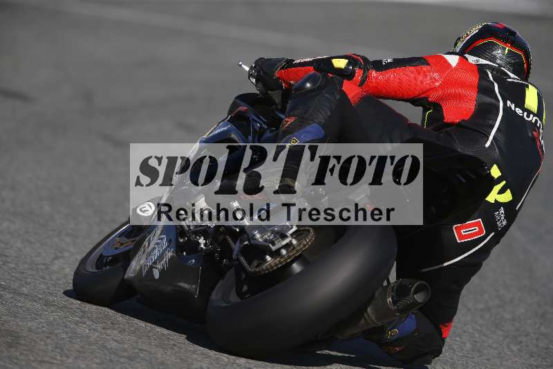 /Archiv-2024/01 26.-28.01.2024 Moto Center Thun Jerez/Gruppe schwarz-black/backside